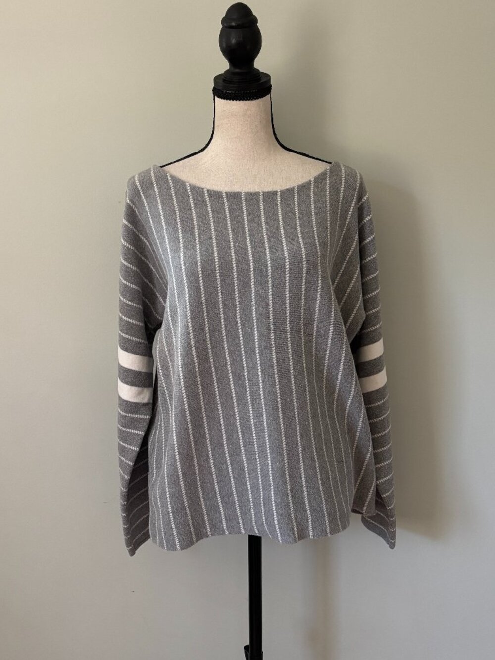 Banana Republic Striped Dolman Sweater Large Like New